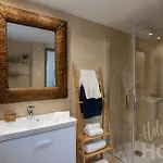 Beachfront Elviria Ii,sea Views, Lovely Terrace And Pool *