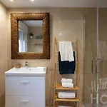 شقة Beachfront Elviria Ii,sea Views, Lovely Terrace And Pool ماربيا